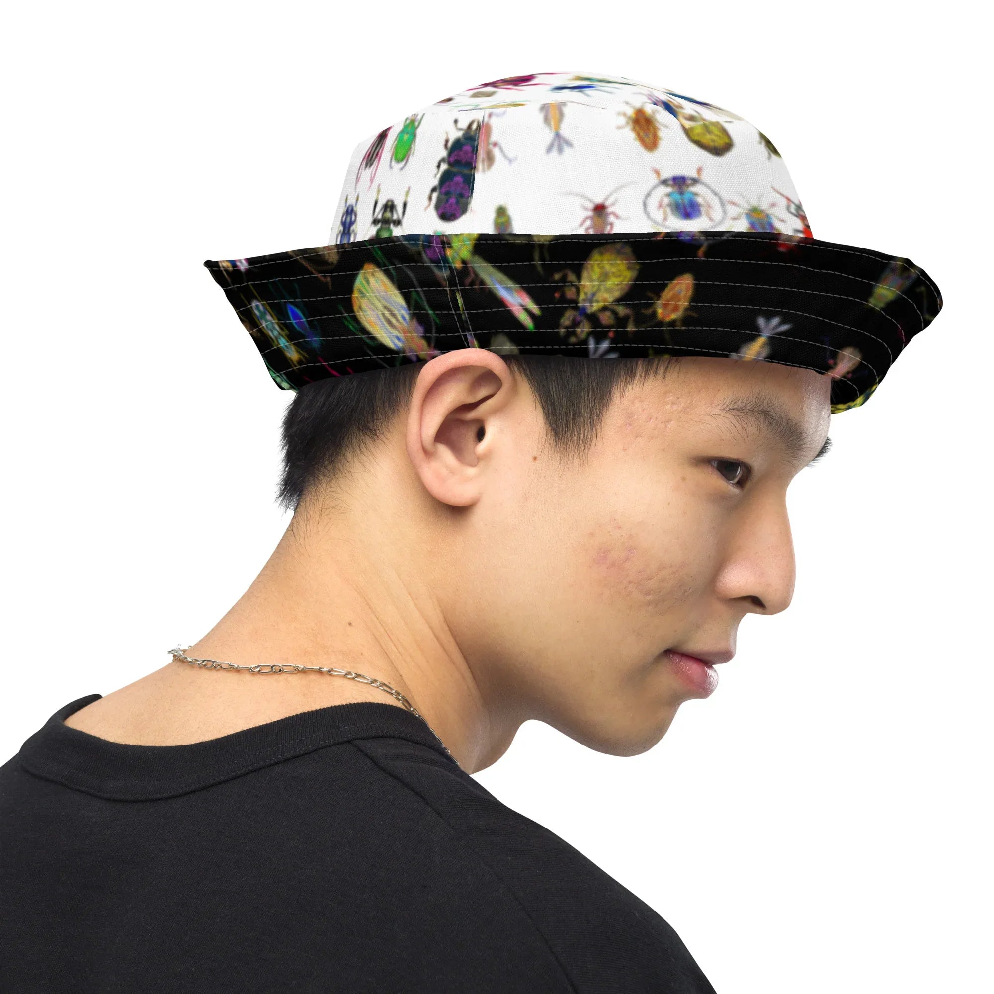 Shoosty Bugs Reversible bucket hat - Wearable Fine Art by Shoosty
